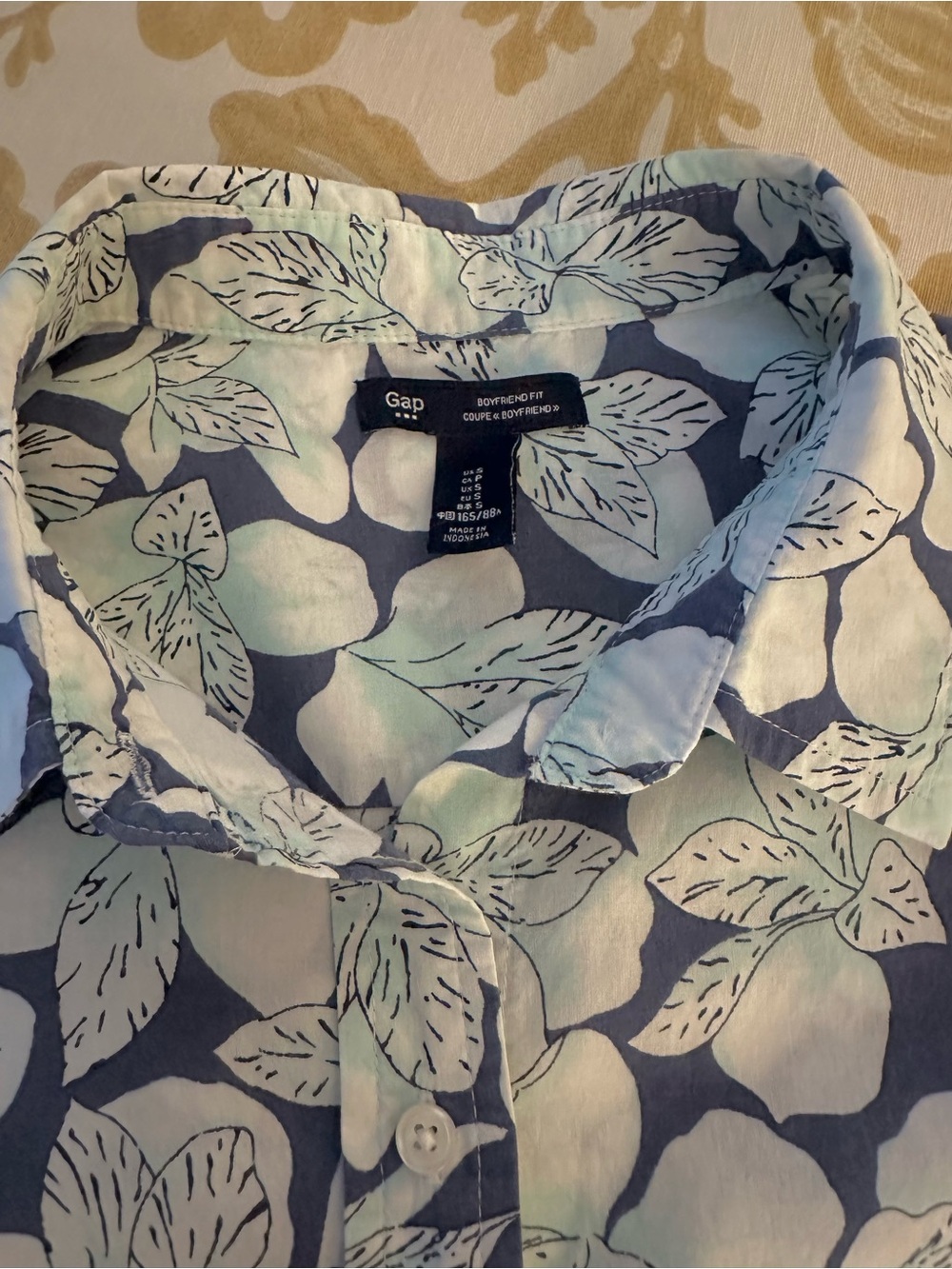 Gap Long Sleeve Shirt